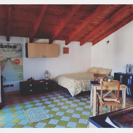 Casetta Gialla * 贾韦诺